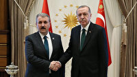 Cumhurbaşkanı Erdoğan BBP Genel Başkanlığına yeniden seçilen Mustafa Destici'yi tebrik etti