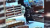 Dinlenme tesisinin tuvaletinde doğum yapan vicdansız kadın bebeği ölüme terk etti