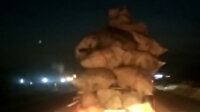 Otomobiline kamyona yükler gibi yük yükledi