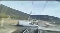 Hemzemin geçitte dayı ile yeğenin öldüğü kaza tren kamerasına yansıdı
