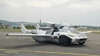 Üç dakika içerisinde otomobilden uçağa dönüşen "AirCar" tasarımıyla dikkat çekti