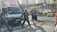 Küçükçekmece'de komşuların çatı malzemesi kavgası: Bıçaklar çekildi polis yetişti