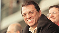 Mesut Yılmaz
vefat etti