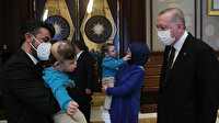 Cumhurbaşkanı Erdoğan, siyam ikizleri Derman ve Yiğit ile ikizlerin doktorunu ağırladı
