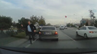 Selektör yaparak yol isteyen sürücünün aracına levyeyle hasar verdi