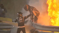 Formula 1'de yürekler ağza geldi: Kaza yapan Romain Grosjean alevler içinde kaldı