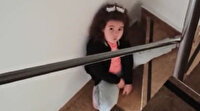 Karantinadaki sağlıkçı baba ve kızının duygulandıran diyalogu: Baba keşke yanına gelebilsem
