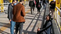Antalya'da sokak müzisyeninden ceza yazan polise ilginç tepki: Maskesiz nasıl çalayım?