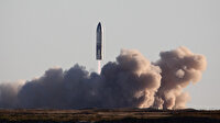 Elon Musk'ın Mars roketi 'Starship SN8' test sırasında patladı