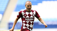 Andres Iniesta sakatlığı nedeniyle 4 ay forma giyemeyecek