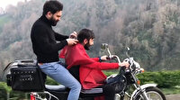 Sosyal medyada 'beğeni' çılgınlığı: Hareket halindeki motosiklette arkadaşını tıraş etti