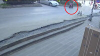 Kaskını koluna takan motosikletli, yaptığı kazada ağır yaralandı