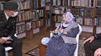 Yalovalı 117 yaşındaki Zeliha Nine diktiği 115 çift çorabı Mehmetçik'e hediye etti