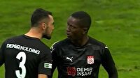 Kasımpaşa kazandı, Sivassporlu iki futbolcu birbirinin üzerine yürüdü