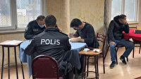 Bursa'da iki kez mühürlenen kahvehaneyi polis bastı: Arka kapıdan kaçtılar