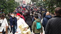 İstiklal Caddesi’ndeki kalabalık pes dedirtti: Sanki koronavirüs yok!