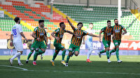 Alanyaspor son dakikada güldü