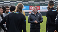 Sergen Yalçın'dan futbolculara: Daha önce yaptık yine yaparız