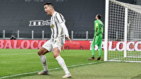 Ronaldo atıyor, Juventus zirveye yaklaşıyor