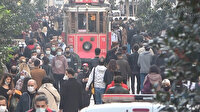 İstiklal Caddesi tıklım tıklım: Ne maske var ne mesafe