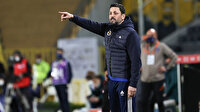 Fenerbahçeli taraftarlar Erol Bulut'un tercihlerine tepki gösteriyor