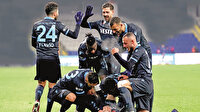 Av sürüyor