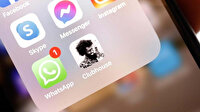 Clubhouse mikrofon erişimiyle ortam dinlemesi yaparak kullanıcı verilerini topluyor