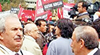 28 Şubat'ın yasakçı rektörleri Boğaziçi kliğine arka çıktı: Özgürlük diyene bak!