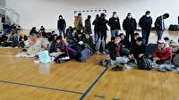 İstihbarat MİT’ten operasyon jandarmadan: Kamyonlardan 176 göçmen çıktı