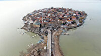 Sular yükseldi, tarihî köy yine ada oldu