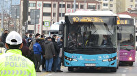Kısıtlama yok yoğunluk var: Duraklarda endişe verici görüntüler