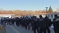 Pazar tezgahında uyuşturucu ticaretine 17 tutuklama