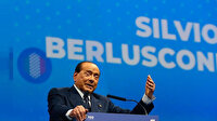 Silvio Berlusconi hastaneye kaldırıldı