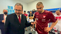 Cumhurbaşkanı Erdoğan Milli Takımı telefonla arayarak tebrik etti: Kolektif futbolun dersini verdiniz