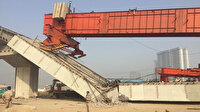 Hindistan’da inşaat halindeki üst geçit çöktü: 3 yaralı