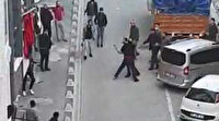 Esenyurt'ta baltalı park kavgası kamerada