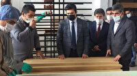 Diyarbakırlı öğrenciler, Türkiye'deki okullar için sıra ve masa üretiyor