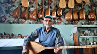Köylerinde bir hafta kalan Aşık Veysel’den ilham aldı 60 yıldır saz yapıp saz çalıyor