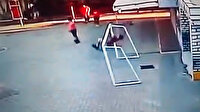 Küçük çocuk okulun bahçesinde asıldığı kale direğinin altında kaldı