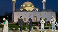 Amerika Diyanet Merkezi'nde ilk iftar sevinçle karşılandı