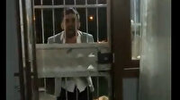 Adana'da tepki çeken görüntü: Yerde tekmelediği kadını dakikalarca darp etti