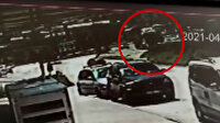 Bursa'da TIR'ın üzerine devrildiği otomobil yandı: 1 ölü, 2 yaralı