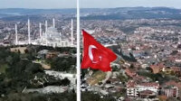Çamlıca tepesi'ne dev Türk Bayrağı