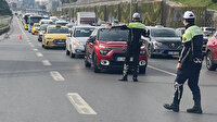 İstanbul polisinden trafikte sıkı denetim: Araçlar tek tek durduruldu ceza yağdı