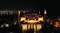 Ayasofya-i Kebir Camii'nde ilk mahya yandı