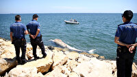 Denizde gören polisi aradı: Mersin sahilinde ölü balina bulundu