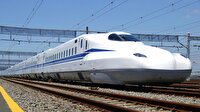 Japonya’da vatman 150 kilometre hızla giden treni bırakıp tuvalete gitti