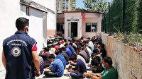 İki minibüste balık istifi taşınan 74 kaçak göçmen yakalandı
