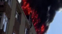 Zeytinburnu'nda daire alev alev yandı