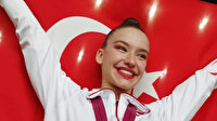 Cumhurbaşkanı Erdoğan'dan dünya şampiyonu Ayşe Begüm Onbaşı'ya tebrik telefonu